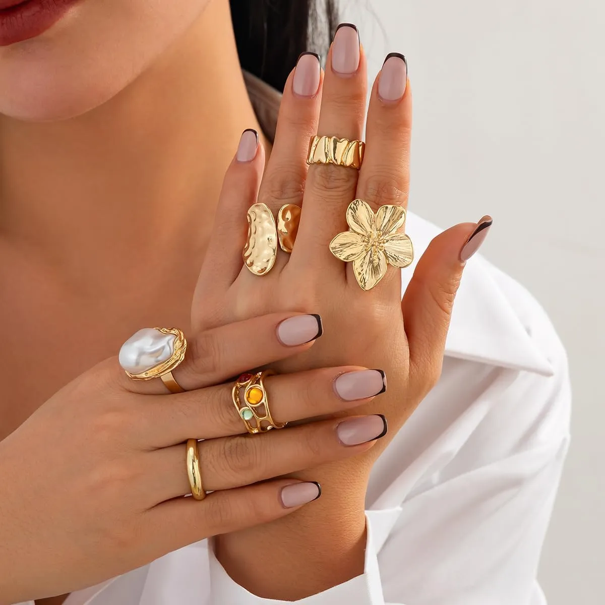 Chunky Knuckle Rings for Women Chunky Gold Ring Set Stacking Crystal Knuckle Rings Statement Ring Jewelry
