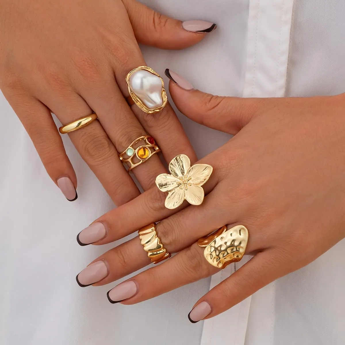 Chunky Knuckle Rings for Women Chunky Gold Ring Set Stacking Crystal Knuckle Rings Statement Ring Jewelry