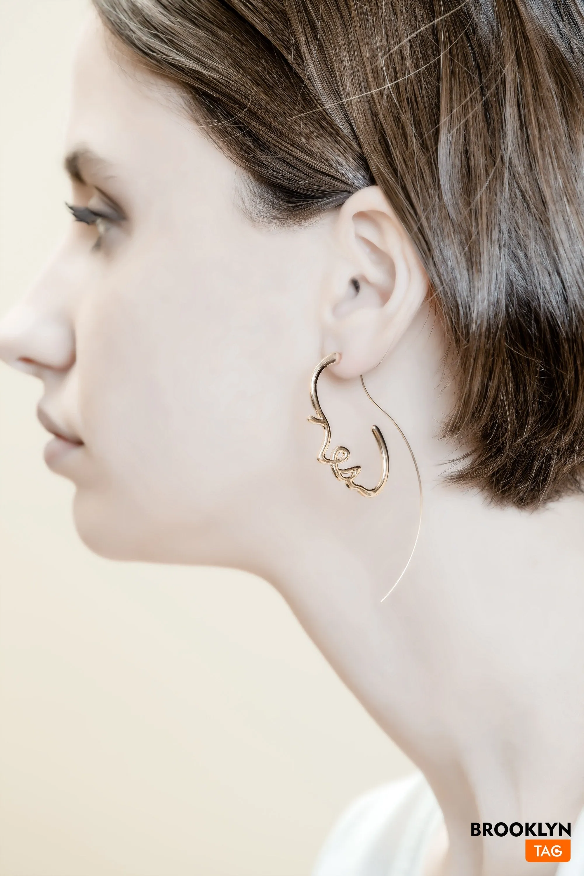 Face Earrings in Gold