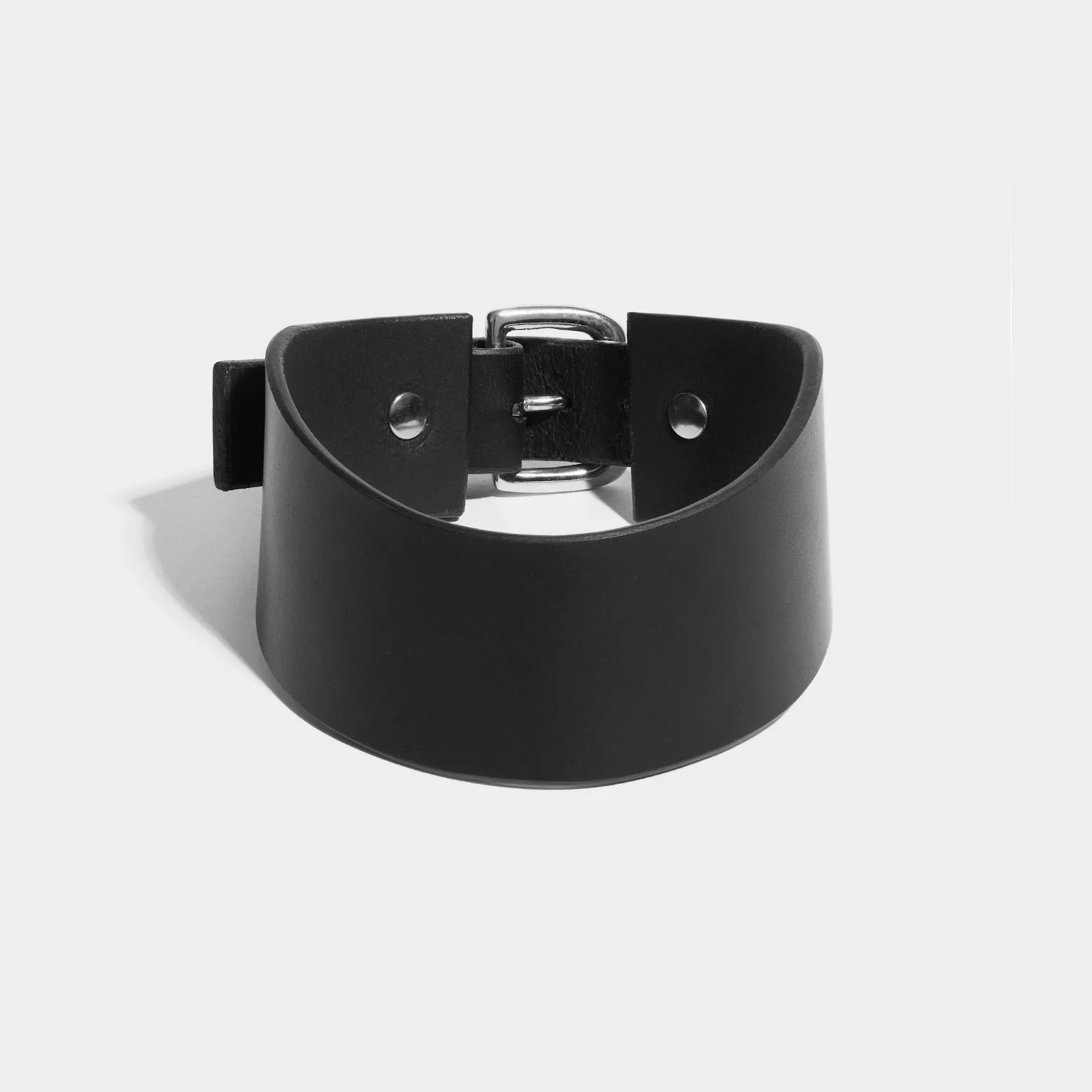MEN'S LOW POSTURE COLLAR